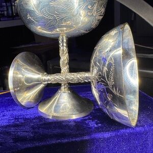 NEW YEARS EVE VTG CHAMPAGNE TOASTING SILVER PAIR GOBLETS PURPLE GIFT BOX NIOB